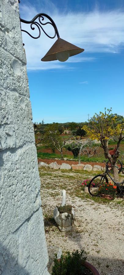 Antico Trullo Immerso Nella Campagna Альберобелло Экстерьер фото